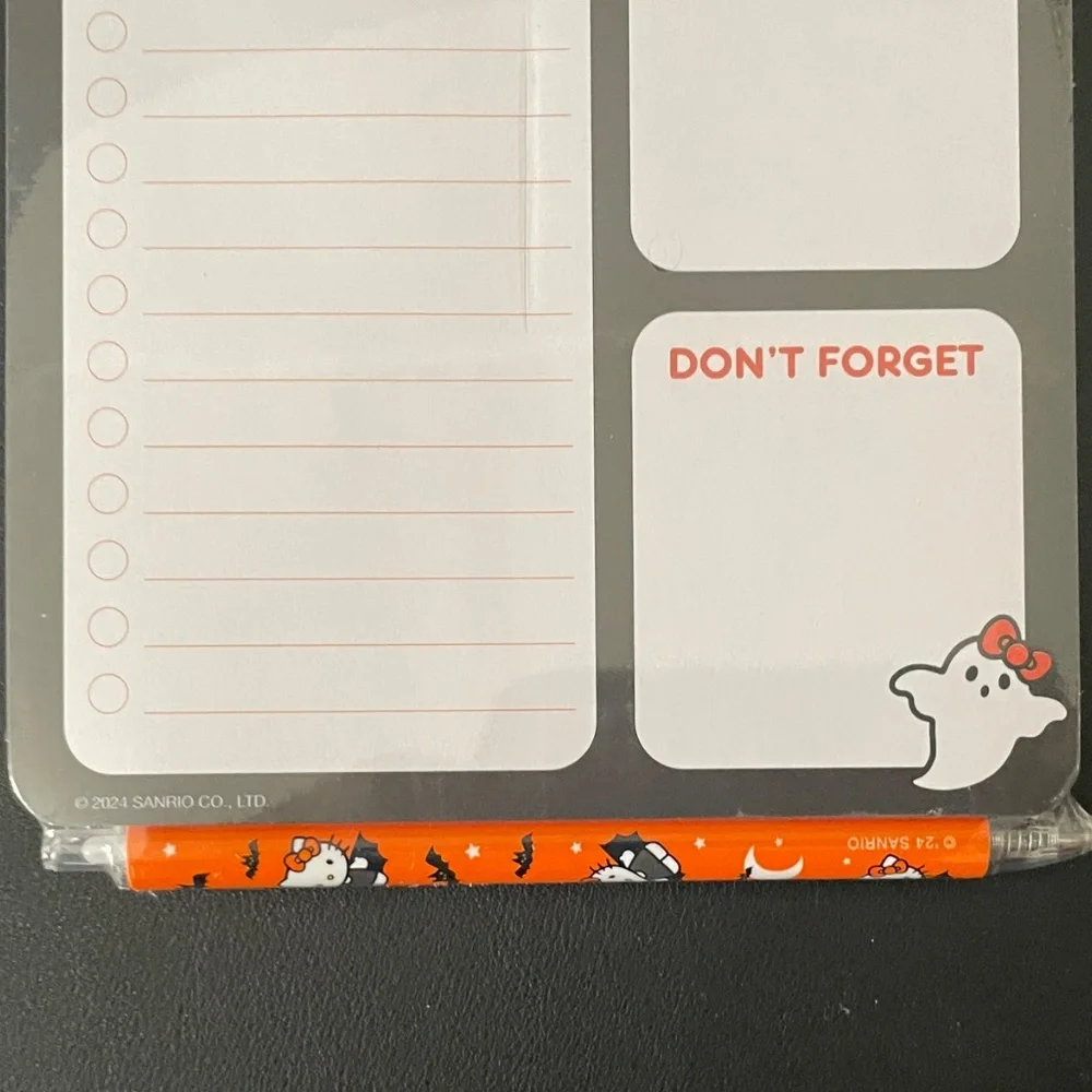 NWT SANRIO HELLO KITTY HALLOWEEN CHECKLIST NOTE TO DO LIST PADS PEN LOT OF 2